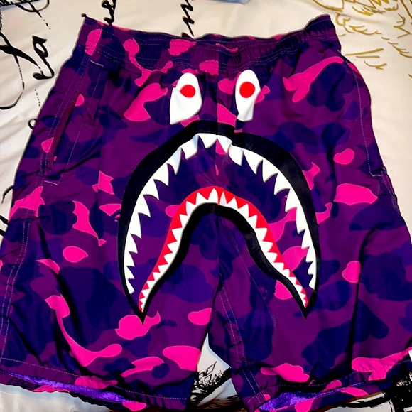 authentic BAPE shorts 💜 - Picture 1 of 1